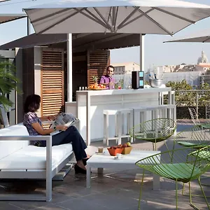 Hotel Novotel Vieux Port, Marseilles
